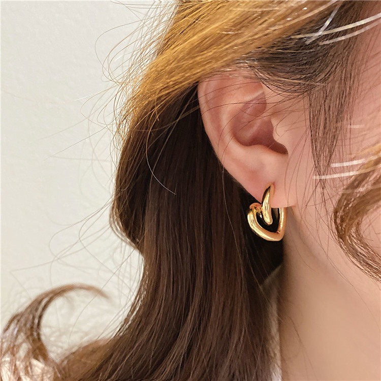 Gold Wired Heart Earrings