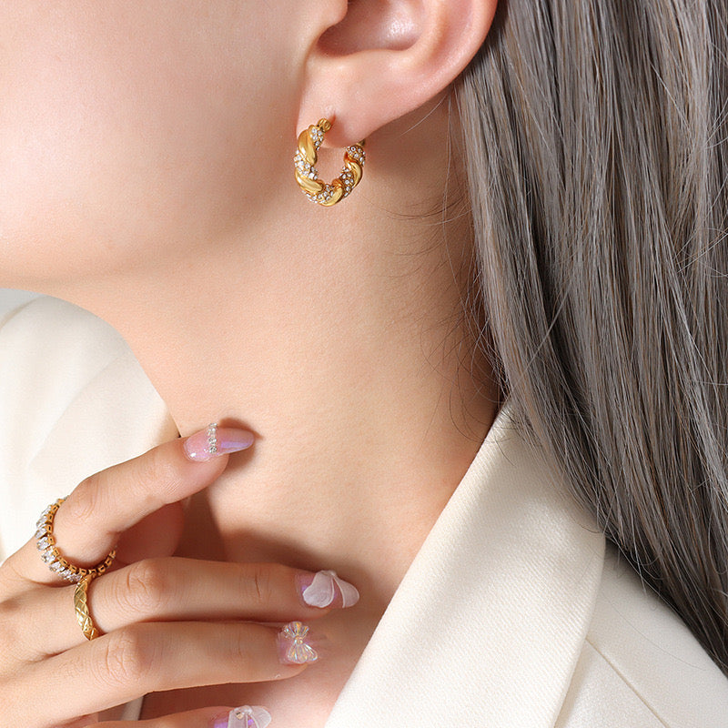 Cindy Sparkling Hoops